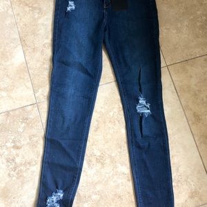 Fashion Nova Size 9 Jeans